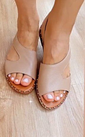 Sandália em Couro Comfort Aurora - Seus Pés nas Nuvens [Compre 1, Leve 2] + Frete Grátis Hoje!